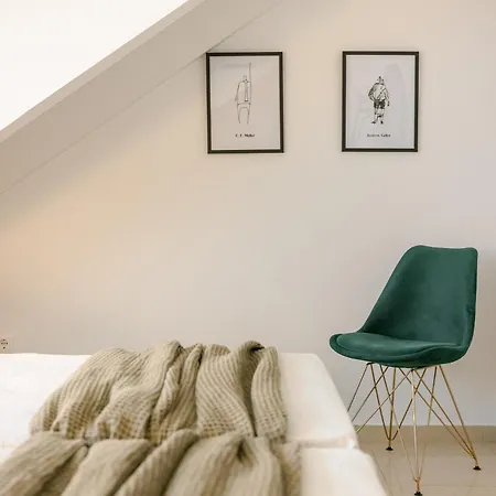 Cobi Maisonette アパート *