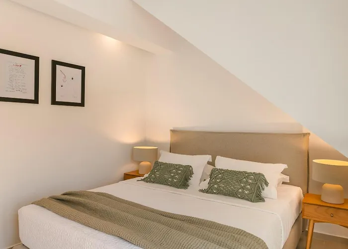 Cobi Maisonette Apartment