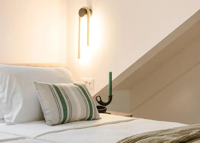 Cobi Maisonette *